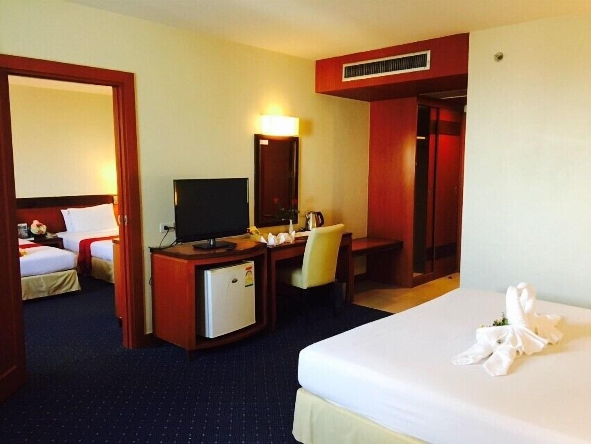 Hatyai Golden Crown Hotel Хатъяй Экстерьер фото