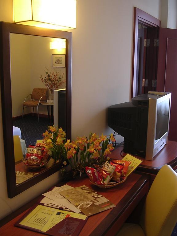 Hatyai Golden Crown Hotel Хатъяй Экстерьер фото
