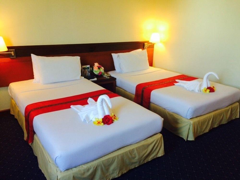 Hatyai Golden Crown Hotel Хатъяй Экстерьер фото