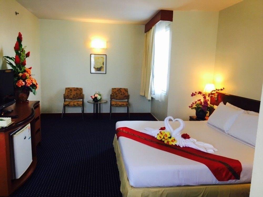 Hatyai Golden Crown Hotel Хатъяй Экстерьер фото