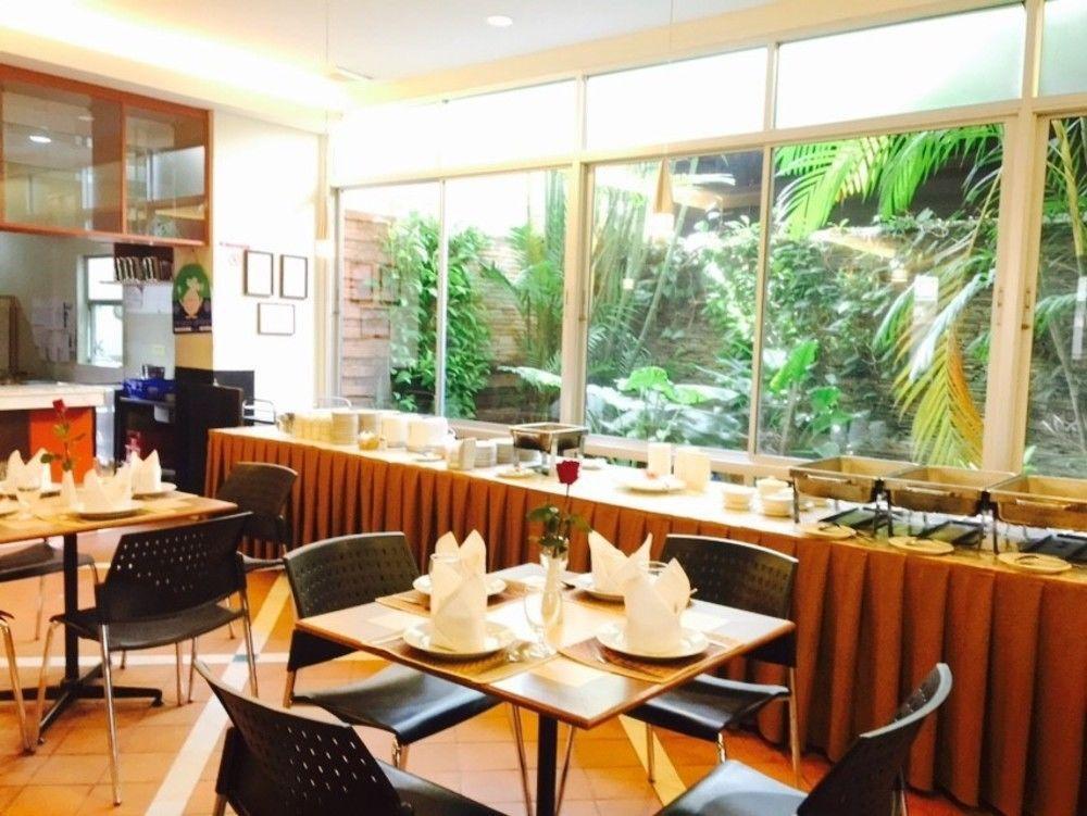 Hatyai Golden Crown Hotel Хатъяй Экстерьер фото