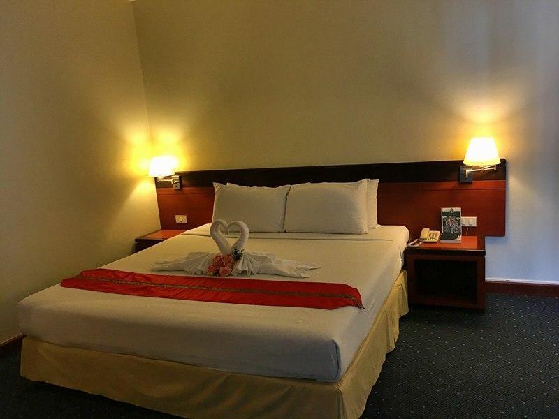 Hatyai Golden Crown Hotel Хатъяй Экстерьер фото